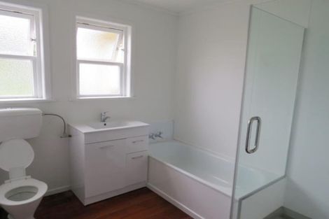 Photo of property in 7 Chard Street, Westown, New Plymouth, 4310