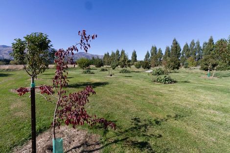 Photo of property in 1044 Lake Hawea-albert, Albert Town, Wanaka, 9382