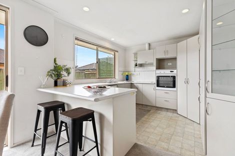 Photo of property in 29 Marshwood Place, Papamoa Beach, Papamoa, 3118