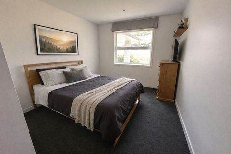 Photo of property in 12 Lochinvar Lane, Acacia Bay, Taupo, 3385