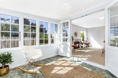 Photo of property in 217 Rosetta Road, Raumati South, Paraparaumu, 5032