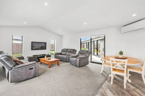 Photo of property in 3 Maurice James Way, Prebbleton, 7604