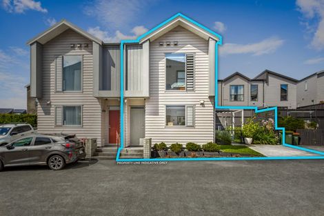Photo of property in 11 Rangitamiro Place, Hobsonville, Auckland, 0616