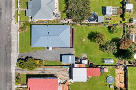 Photo of property in 8 Macandrew Street, Owaka, 9535