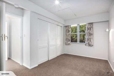 Photo of property in 25 Ocean Parade, Pukerua Bay, 5026