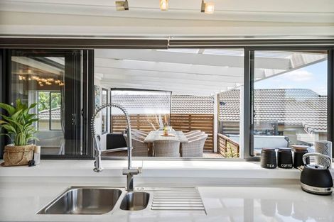 Photo of property in 285 Wellington Street, Pukekohe, 2120