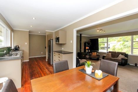 Photo of property in 32 Clawton Street, Westown, New Plymouth, 4310