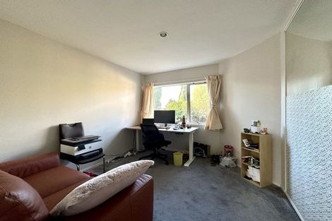 Photo of property in 143 Sturges Road, Henderson, Auckland, 0612