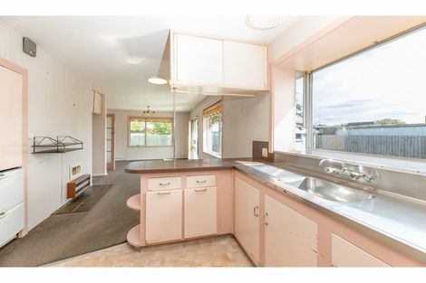 Photo of property in 19 Bourne Crescent, Papanui, Christchurch, 8053