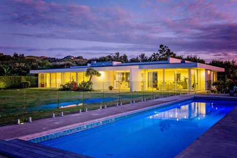 Photo of property in 55 Tuki Tuki Hills Road, Haumoana, 4180