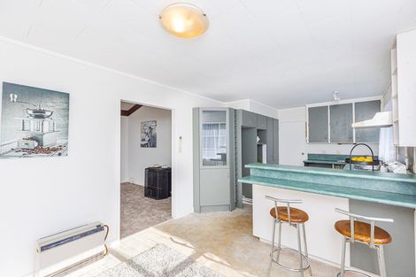 Photo of property in 3 Delhi Avenue, Aramoho, Whanganui, 4500