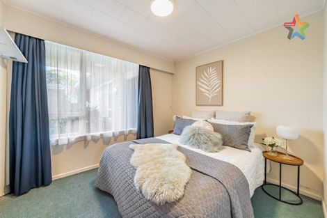 Photo of property in 3 Waddington Drive, Naenae, Lower Hutt, 5011