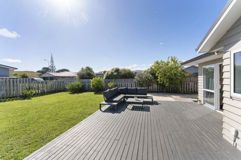 Photo of property in 4 Te Wiremu Lane, Otaki, 5512