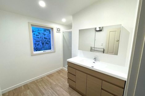 Photo of property in 1 Pitarua Street, Thorndon, Wellington, 6011