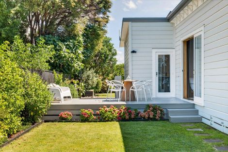 Photo of property in 1002 Fitzroy Avenue, Mahora, Hastings, 4120