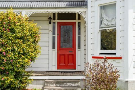 Photo of property in 75 Lincoln Road, Masterton, 5810