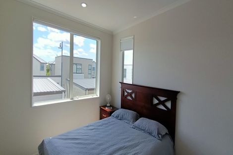 Photo of property in 25 Hakawai Avenue, Takanini, 2112