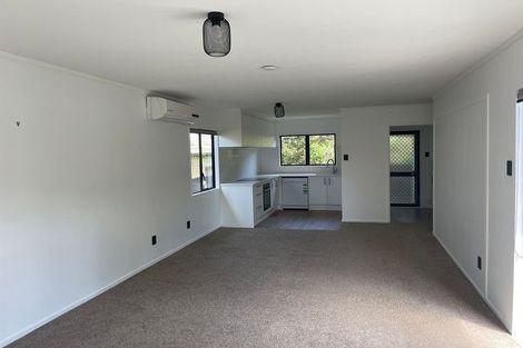 Photo of property in 2/111 Victoria Street, Onehunga, Auckland, 1061
