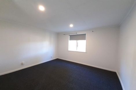 Photo of property in 24 Inglis Street, Birkenhead, Auckland, 0626