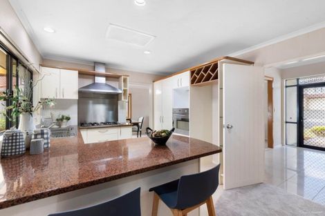 Photo of property in 109 Middlefield Drive, Flat Bush, Auckland, 2016