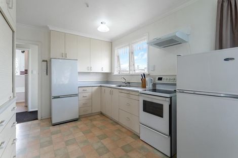 Photo of property in 21 Cornwall Street, Levin, 5510