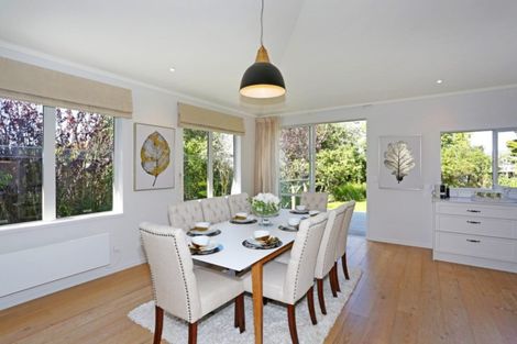 Photo of property in 27 North Road, Clevedon, Papakura, 2582