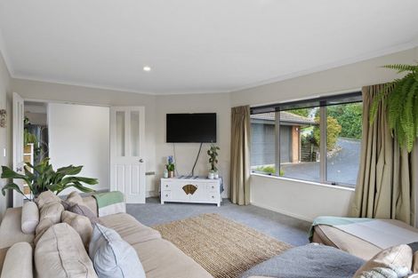 Photo of property in 7 Gilders Grove, Heathcote Valley, Christchurch, 8022