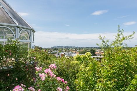 Photo of property in 12 Ewan Place, Taradale, Napier, 4112