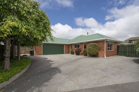 Photo of property in 19 Matthews Street, Kaiapoi, 7630