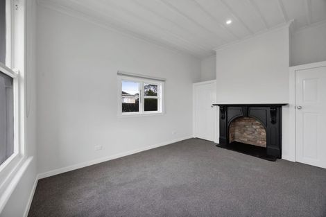 Photo of property in 22 Seyton Street, Stratford, 4332