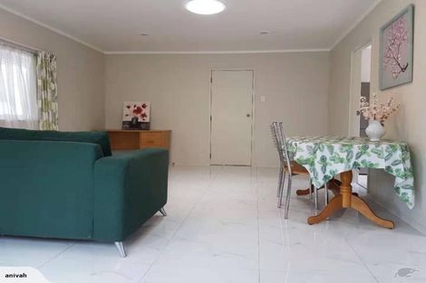 Photo of property in 40 Spence Road, Henderson, Auckland, 0612