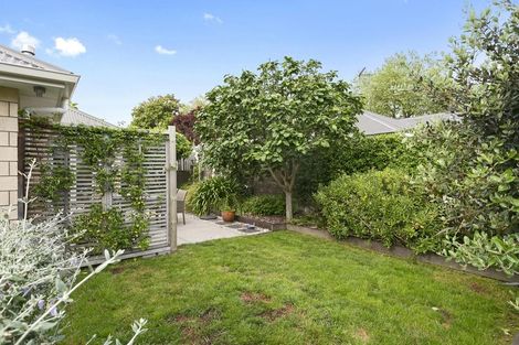 Photo of property in 21a Williams Street, Cambridge, 3434