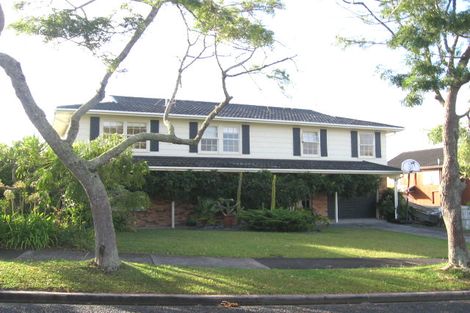 Photo of property in 29 Chatswood Grove, Chatswood, Auckland, 0626