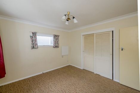 Photo of property in 34 Quinn Road, Levin, 5510