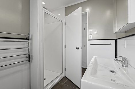 Photo of property in 7 Te Ngaere Place, Merrilands, New Plymouth, 4312