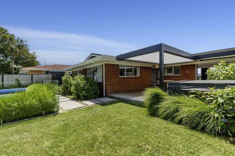 Photo of property in 6 Laing Place, Otumoetai, Tauranga, 3110