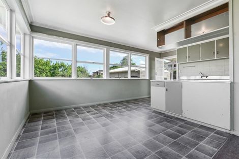 Photo of property in 2/2 Eden Avenue, Te Awamutu, 3800
