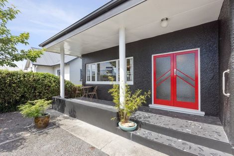 Photo of property in 1111a Heretaunga Street East, Parkvale, Hastings, 4122