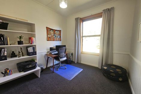Photo of property in 4 Cemetery Road, Albury, 7984
