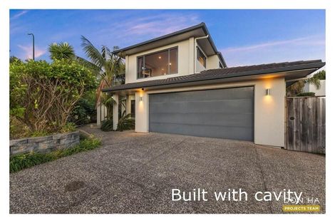 Photo of property in 2 Baverton Drive, Flat Bush, Auckland, 2016