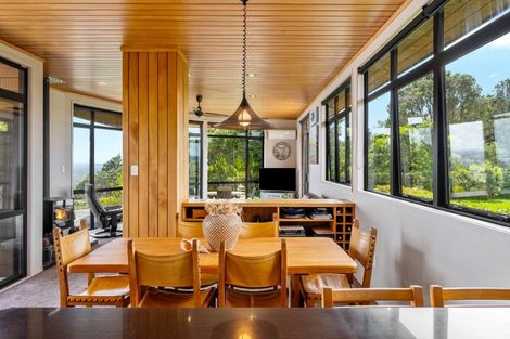 Photo of property in 381 Oaia Road, Muriwai, Waimauku, 0881