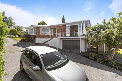 Photo of property in 19 Mcclintock Road, Massey, Auckland, 0614