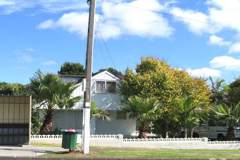 Photo of property in 169 Bucklands Beach Road, Bucklands Beach, Auckland, 2012