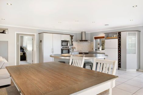 Photo of property in 3 Bouvardia Avenue, Milson, Palmerston North, 4414