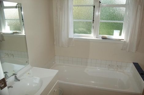 Photo of property in 46 Ilam Road, Upper Riccarton, Christchurch, 8041