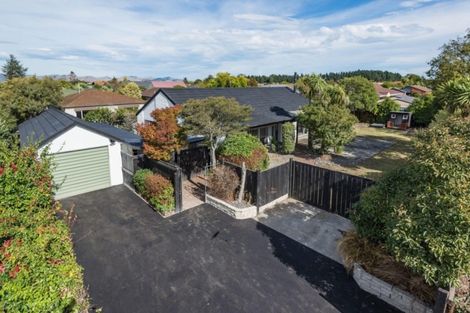 Photo of property in 7 Valecrest Avenue, Parklands, Christchurch, 8083