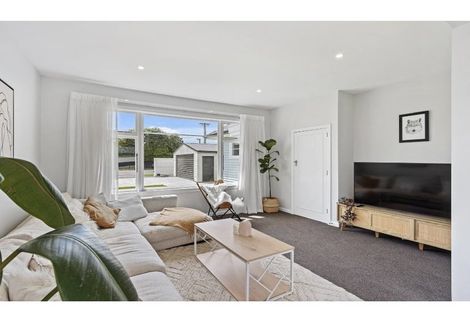 Photo of property in 244 Hoon Hay Road, Hoon Hay, Christchurch, 8025