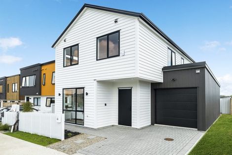 Photo of property in 20 Kaititiko Road, Rosehill, 2113