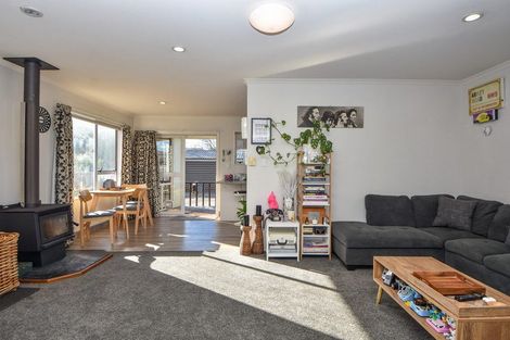 Photo of property in 22 Fisher Place, Carterton, 5713