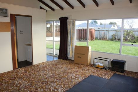 Photo of property in 32 Mary Street, Winton, 9720